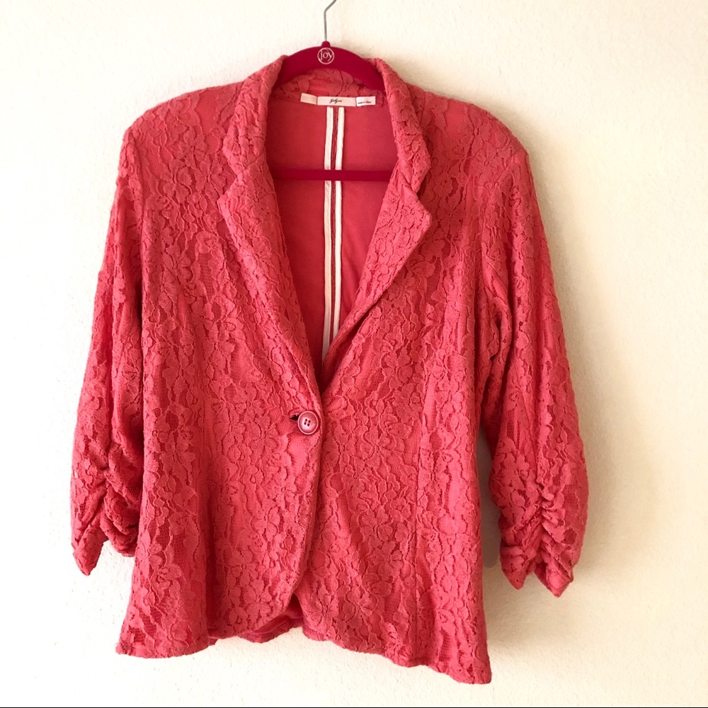 Peach Lace 3/4 sleeve cardigan.